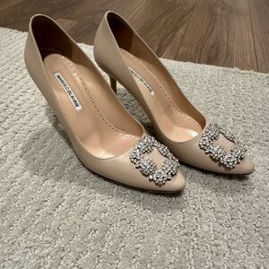 Manolo Blahnik Hangisi in a nude beige color